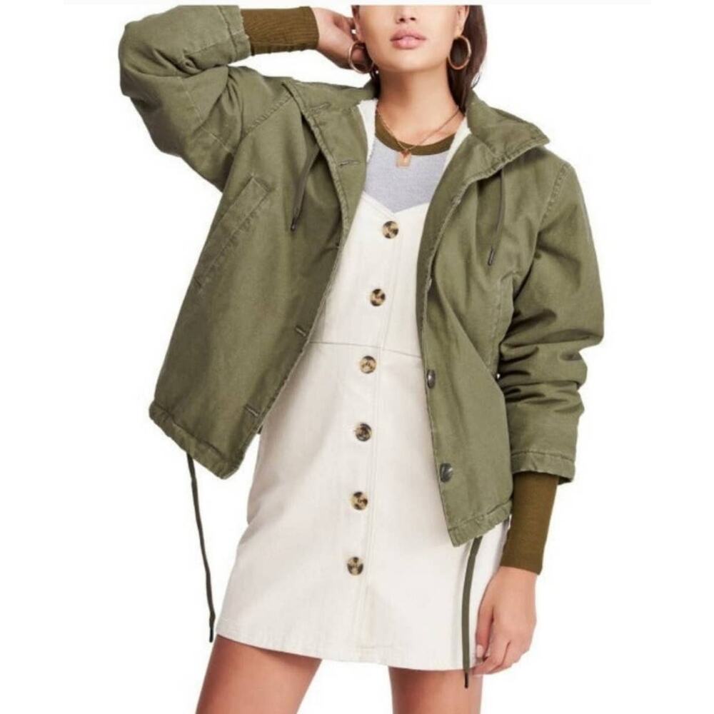 Urban Outfitters NWT Sherpa Military Khaki Bomber Jacket Retail $109 Medium